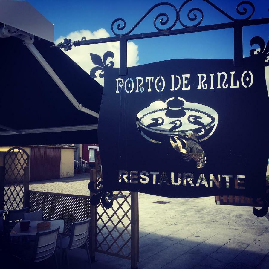 Готель Porto De Рінло Екстер'єр фото